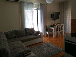 Апартаменты Вблизи у моря вдали от суеты Рафаиловичи Апартаменты с 1 спальней-13